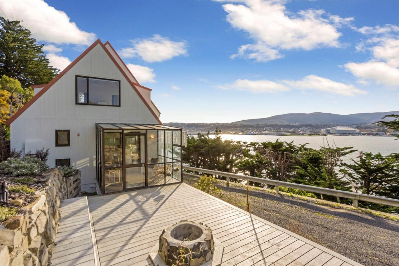 Harbour Views Villa Dunedin Exterior photo