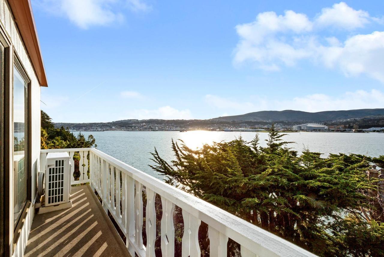 Harbour Views Villa Dunedin Exterior photo